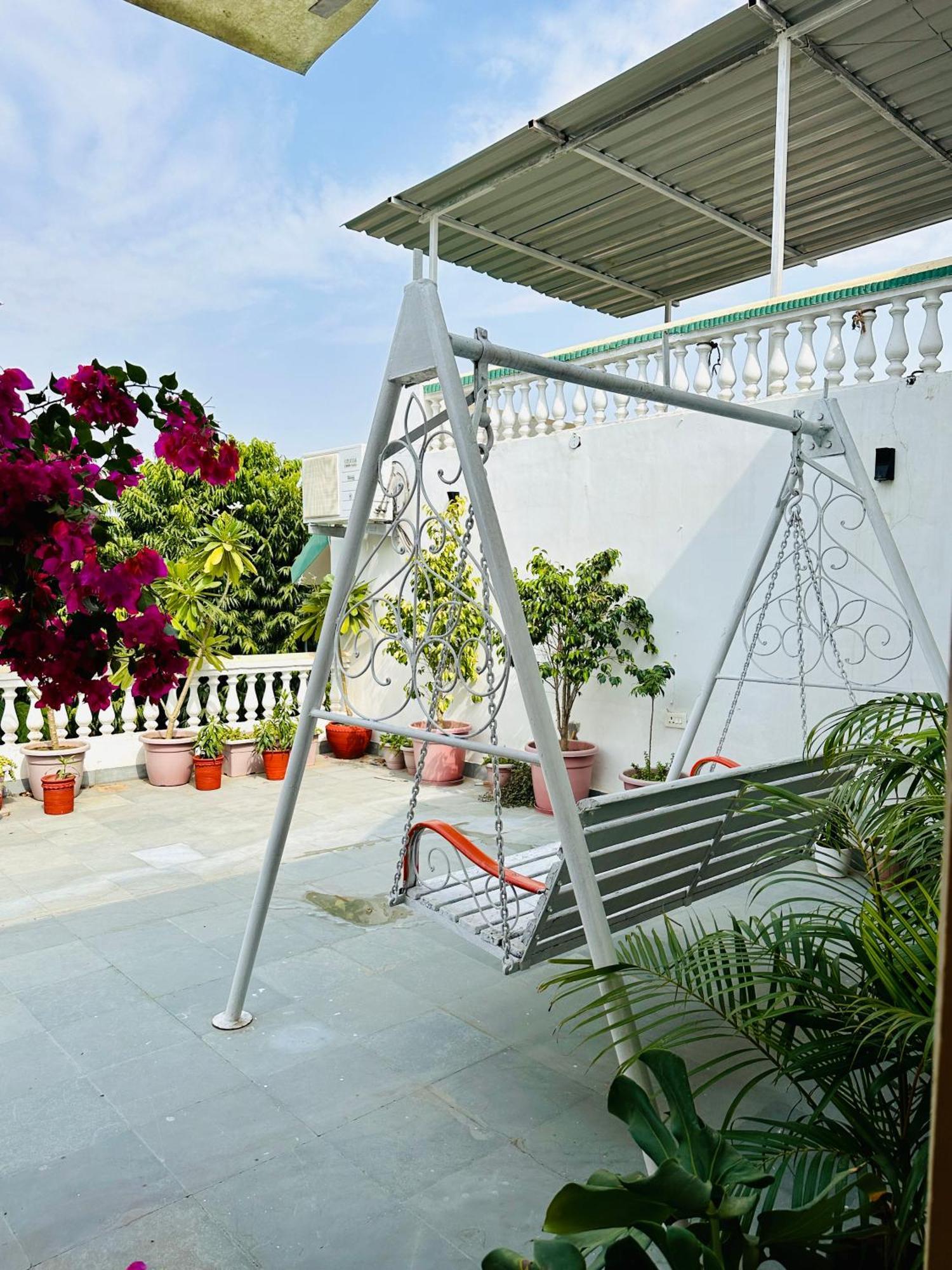 Anandmai - Sustainable Living Spaces Джапур Экстерьер фото